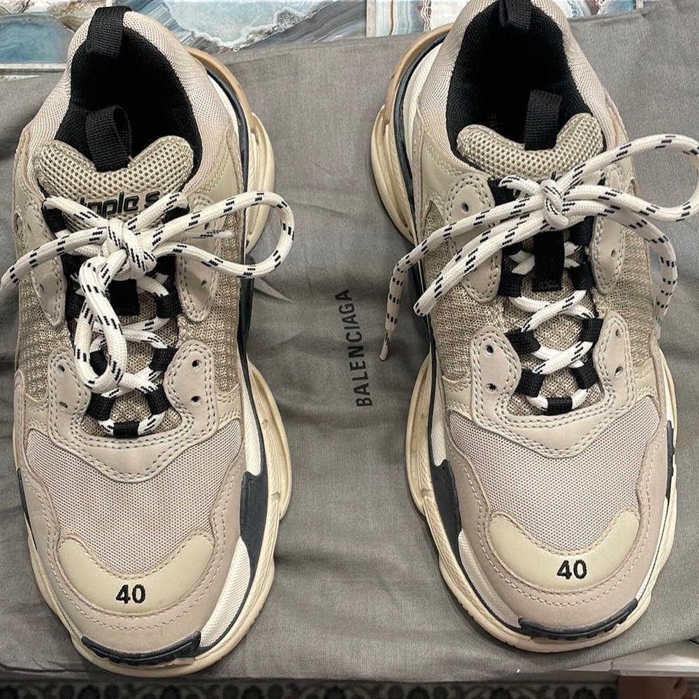Balenciaga sneakers size 40 - Picture 4 of 10